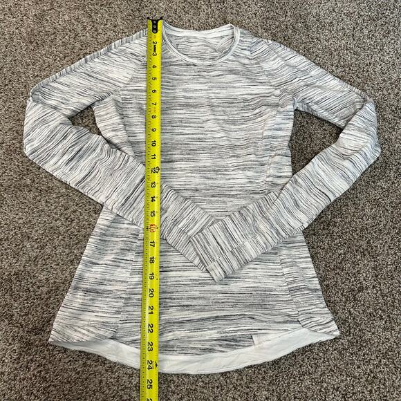 LULULEMON Women's Runderful Long Sleeve Size 4 In Space Dye Camo White Silver - Picture 12 of 13